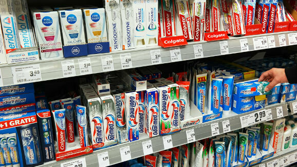 Danish Consumer Council identifies toothpastes with problematic substances